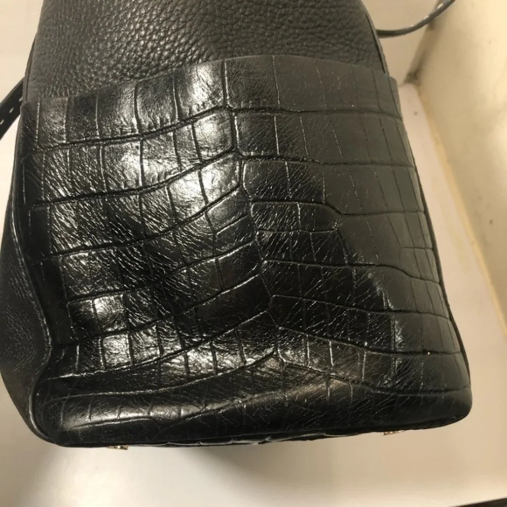 Michael kors luxury collection black leather bag